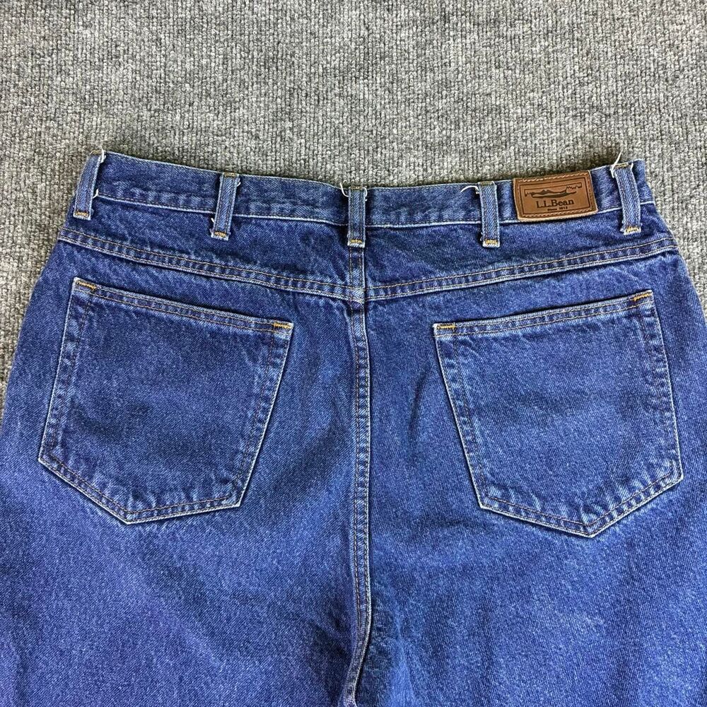 L.L.Bean Classic Fit Jeans Mens 37x34 Blue Denim 100% Cotton Straight Leg
